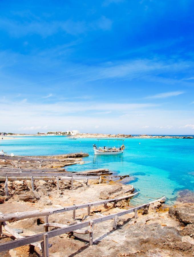Mar Suites Formentera By Universal Beach Hotels Es Pujols Dış mekan fotoğraf