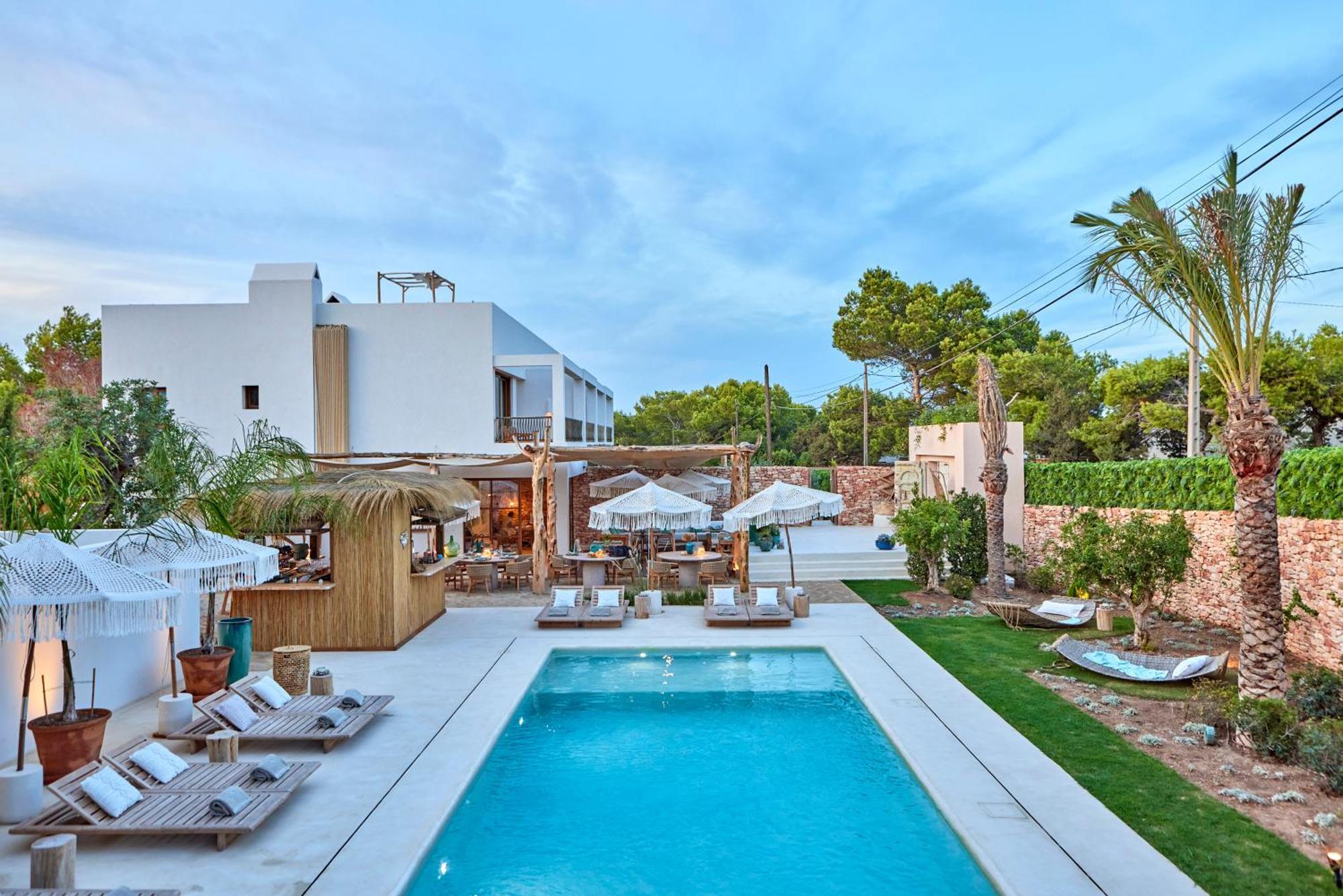 Mar Suites Formentera By Universal Beach Hotels Es Pujols Dış mekan fotoğraf
